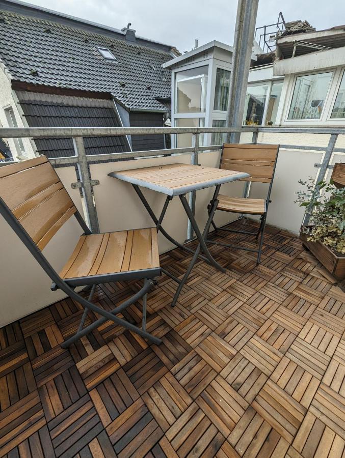 Gemuetliche Zimmer Im Herzen Der Stadt Em-Apartments Deutschland Bielefeld Exteriör bild