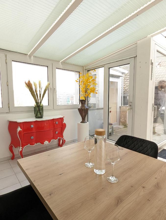 Gemuetliche Zimmer Im Herzen Der Stadt Em-Apartments Deutschland Bielefeld Exteriör bild
