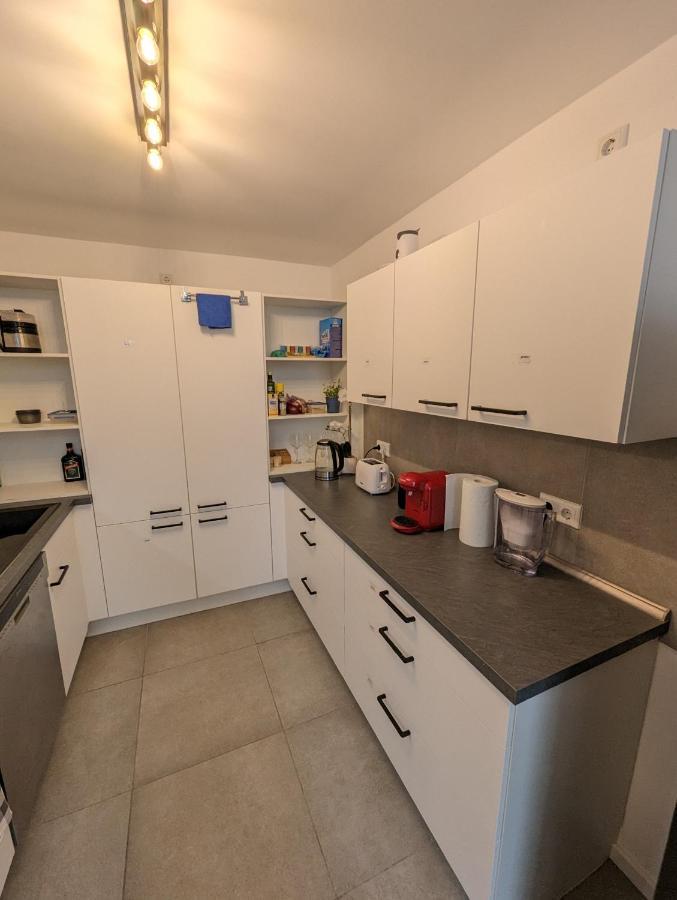 Gemuetliche Zimmer Im Herzen Der Stadt Em-Apartments Deutschland Bielefeld Exteriör bild