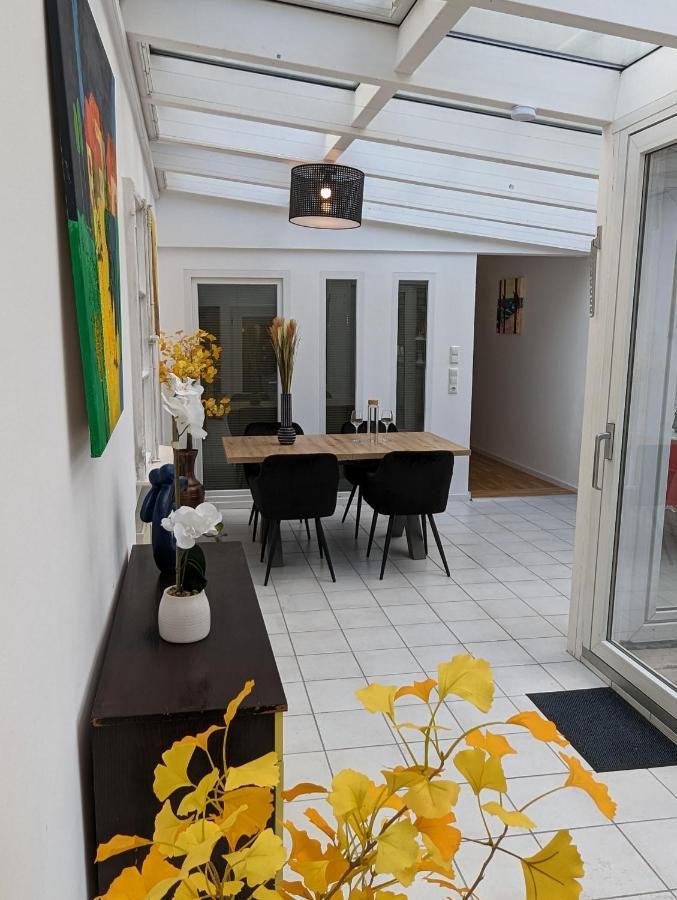 Gemuetliche Zimmer Im Herzen Der Stadt Em-Apartments Deutschland Bielefeld Exteriör bild