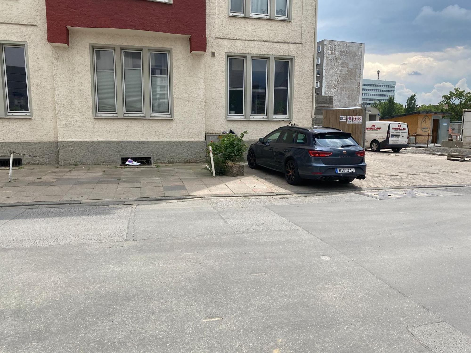 Gemuetliche Zimmer Im Herzen Der Stadt Em-Apartments Deutschland Bielefeld Exteriör bild